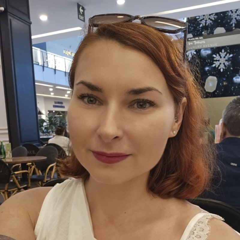 Iris Fortiu, Founder of Inner Compass Lab